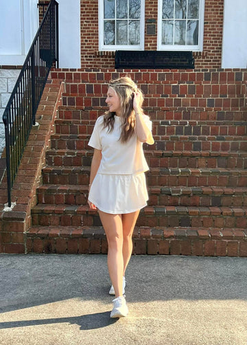 CREAM CROP TEE / RUFFLE SKORT SET